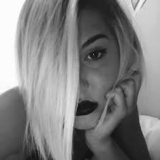 In 2013 she starred as julia in her first movie cinemanovels. Sarah Grey Celebrity