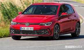 The volkswagen gti is widely credited with beginning the first in the hot hatch or european hatchback genre. Volkswagen Golf Gti 8 How It Is Features And Prices Ruetir Ruetir