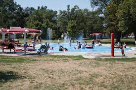 Pete Crivaro Park Has A Basketball Court Disc Golf An Open Shelter Playground Wading Pool And Softball Diam Basketball Park Basketball Shooting Basketball