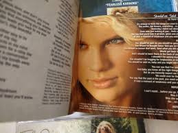 2 Taylor Swift: Debut Self Titled (CD, 2006) Taylor Swift & Taylor Swift  Karaoke