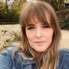 Joanne Richards (@Jopeanut28)