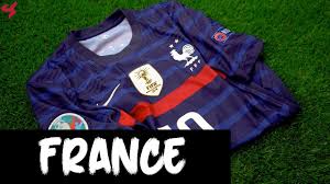 Das fußball trikot von frankreich für die em 2021 alles über das dress des weltmeisters geschichte, farben, design und rekordvertrag mit nike. Nike France Mbappe 2020 21 Vapor Match Home Jersey Unboxing Review From Subside Sports Youtube