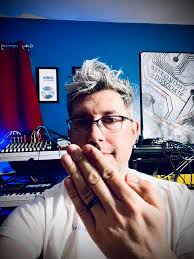 Supporting favorite creative people at conventions