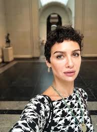 Birce Akalay Kisa Sac Unluler Sac