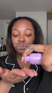 ohhhh this primer defo does what it says 😮‍💨 trying out the new @Barry M  in a fix pimer