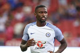 Antonio rudiger likes to keep his private life as confidential as possible. Chelsea Nach Foul Antonio Rudiger Entschuldigt Sich Bei Kevin De Bruyne