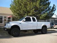 This super crew has the xtr edition 4x4 package, slightly lifted with fresh. 2000 Ford F 150 Pictures Cargurus