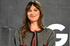 Get latest news information, articles on dakota johnson updated on march 02, 2021 17:28 with exclusive pictures, photos & videos on dakota johnson at latestly.com Dakota Johnson Jetzt Spricht Sie Uber Die Babygeruchte Gala De