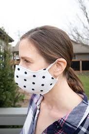 Check out this interesting tutorial by mayra teaching you a simple way to create face mask. How To Make A Fitted Face Mask With Free Pattern Sustain My Craft Habit