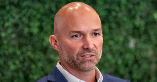 Iowa GOP governor candidate pitches school choice, tax relief in Cedar  Rapids ⬇️ Click the link in comments to read more