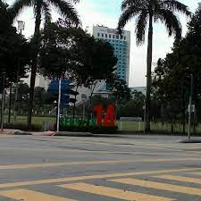 Eateries and bank located at ground floor of the building. Seksyen 14 Shah Alam Shah Alam Selangor