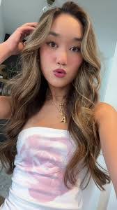 Ava Roe's Instagram, Twitter & Facebook