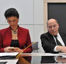 See more of sahra wagenknecht on facebook. Gregor Gysi Sahra Wagenknecht Soll Zu Fluchtlingen Schweigen Welt