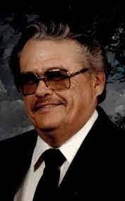 Robert Manasco's Instagram, Twitter & Facebook