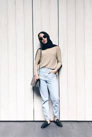 Discover influencers like bella dally. Street Hijab Fashion