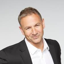 Jerald Butler's Instagram, Twitter & Facebook