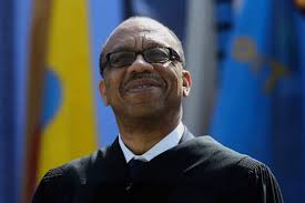 Longtime Washington Post columnist Eugene Robinson is leaving. He cited  Bezos' new editorial policy