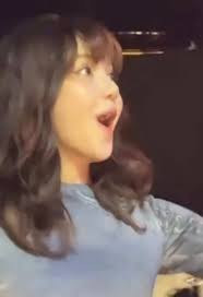 Lisa in Singapore Restaurant