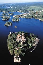 Fascinating Places 15 Amazing Places To Visit In New York State Cool Places To Visit Boldt Castle Places To Visit