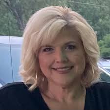 Meet Dr. Kyle Maples from our Springfield location! He is a graduate of  Missouri State University and received his doctorate from A.T. Still  University Missouri School of Dentistry. Dr. Kyle enjoys rock