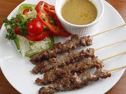 Resep Sate Daging Sapi Bumbu Kacang Yang Empuk Juicy
