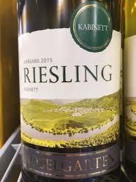 With 10 years or more bottle age, the best examples can show wonderful balance and charm, even though kabinetts have considerably more sweetness and body today, as a result of lower yields, picking. Moselgarten Riesling Kabinett Vivino