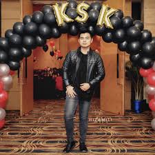 Tidak ada dikalangan mereka memakai pakaian. 35 Ide Lelaki Baju Untuk Dinner Tema Glamour Jm Jewelry And Accessories