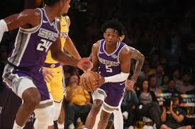 Los angeles went nearly three minutes without a field goal in the period and struggled down the stretch, going 8 of 19 from the. Lakers Vs Kings Preview And Starting Time Can The Lakers Contain The Kings In Transition Silver Screen And Roll