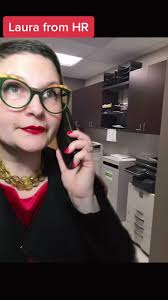 #laurafromhr #hr #fyp #fypシ #hiring #recruitment #job #hunt  #CatchChobaniOatmilk #manager #officecomedy #work #humor  #AmazonVirtualTryOn #copy