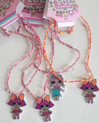 Instrucciones juego lol surprise : Las Preferidas De Nuestras Princesitas Collares De Lol Surprise Accesorios Collares Lolsurprise Modaparaninas Han Crochet Necklace Crochet Necklace