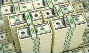 En tout état de cause, au pluriel, on dit dollars et euros, je ne vois vraiment pas pourquoi ces mots feraient exception. Un General Iranien Arrete A Abu Dhabi Avec 100 Millions De Dollars Dans Ses Valises Tribune Juive