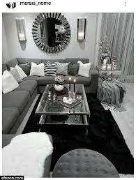 Removable wallpaper means décor options for rentals, as well as options for those unwilling to commit to a single style. 404 Bulunamadi Live Stream Kostenlos Online Fernsehen Efezon Com Silver Living Room Apartment Living Room Living Room Decor Apartment