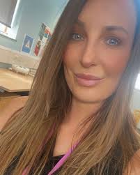 Julie-Ann McElhennon