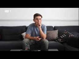 Agradeço a todos os que participaram, mas especialmente a estes. Herman Jose Entrevista Pedro Teixeira Da Mota Ca Por Casa Rtp Youtube