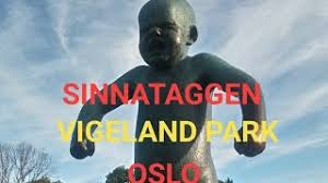 I parken finnes også en svært omfattende utstilling av over 200 andre figurer. The Vigeland Park Sinnataggen Youtube