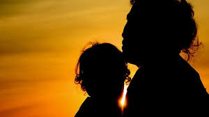 Apakah pertanda baik atau kah sebuah pertanda yang buruk ? Arti Mimpi Bertemu Ibu Kandung Yang Sudah Meninggal