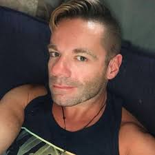 Hey my name is Andrew :) 30 years old and I live in Arvada. I just joined  and am seeing who's out there. It would be great to find a girlfriend but