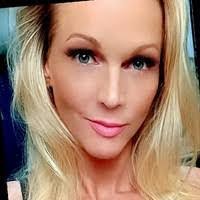 Darcy Lambert's Instagram, Twitter & Facebook