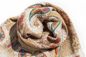 水煮羊毛披肩 針織圍巾 刺繡圍巾 羊絨披巾 喀什米爾cashmere 花 omhandmade 圍巾 披肩 pinkoi in 2020 throw blanket blanket