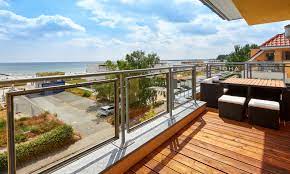 Ferienhäuser an der ostseeküste und auf den inseln gibt es von rustikal bis modern, gegebenenfalls sogar reetgedeckt und urgemütlich bis hin zu mondänen. Traumhafte Aussichten Ferienwohnungen Mit Meerblick Fewo Direkt