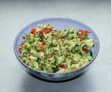 Brokkolisalat Mit Pinienkernen Rezept Brokkoli Salate Brokkolisalat Thermomix Brokkoli Salat