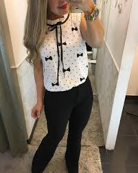 Resultado de imagem para Blusa Poá com Manga Flare