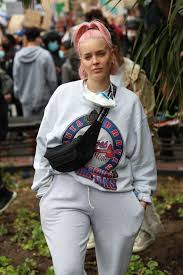 She is an actress and producer, known for in the heat of the night (1988), robot jox (1989) and jag (1995). Anne Marie Style Clothes Outfits And Fashion Celebmafia