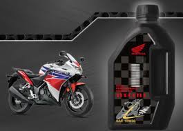 Honda 10w30 synthetic motorcycle oil. Thorttle Fully Synthetic Sae 10w30 Engine Oil à¤‡ à¤œà¤¨ à¤'à¤¯à¤² Shriram Honda Almora Id 12688377748
