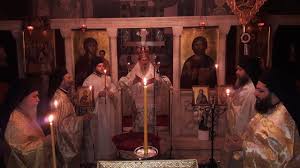 Στα ίχνη του δράστη η αστυνομία. Anastash Sthn Iera Monh Petrakh Fwto Or8odo3ia News Agency