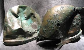 BC535EtruscanWarriorHelmetMeadows01.JPG