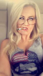 Katie Morris (@katemorris__)