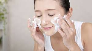 Cara Mudah Jaga Kecantikan Kulit Mencuci Muka Minimal 2 Kali Sehari Yuk