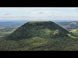 For example, mount kenya is an extinct volcano. Drone Footage Of A Extinct Volcano Table Top Mountain In Toowoomba Youtube