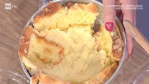 E con la colomba avanzata? La Prova Del Cuoco Ricetta Delizia Di Colomba Di Anna Moroni